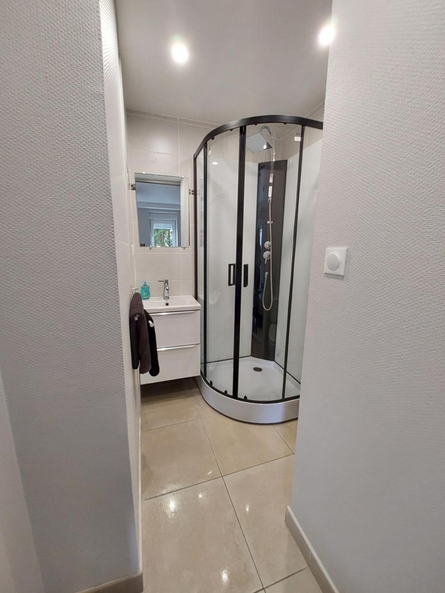 Les Appartements Sur Pompidou - 7 Appartements Neufs Societe Selogerametz Com Ngoại thất bức ảnh
